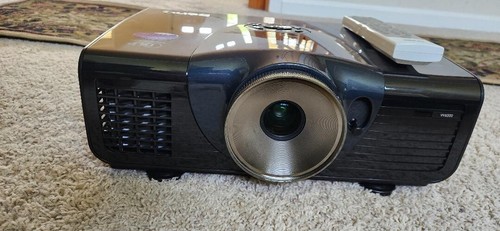 BenQ W6000 DLP Projector FULL HD 1080P - Picture 3 of 6