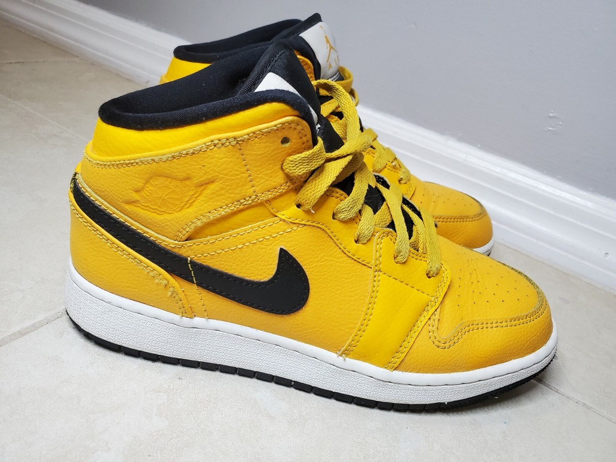 Jordan シューズ 554725-669 5Y 2018 Air Jordan 1 Mid GS University Gold Yellow Size 5Y