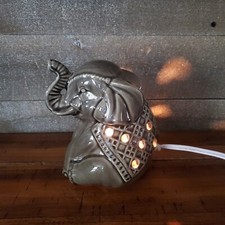 Elephant Lamp Night Light 6 1/4 Tall 4 1/2 Wide