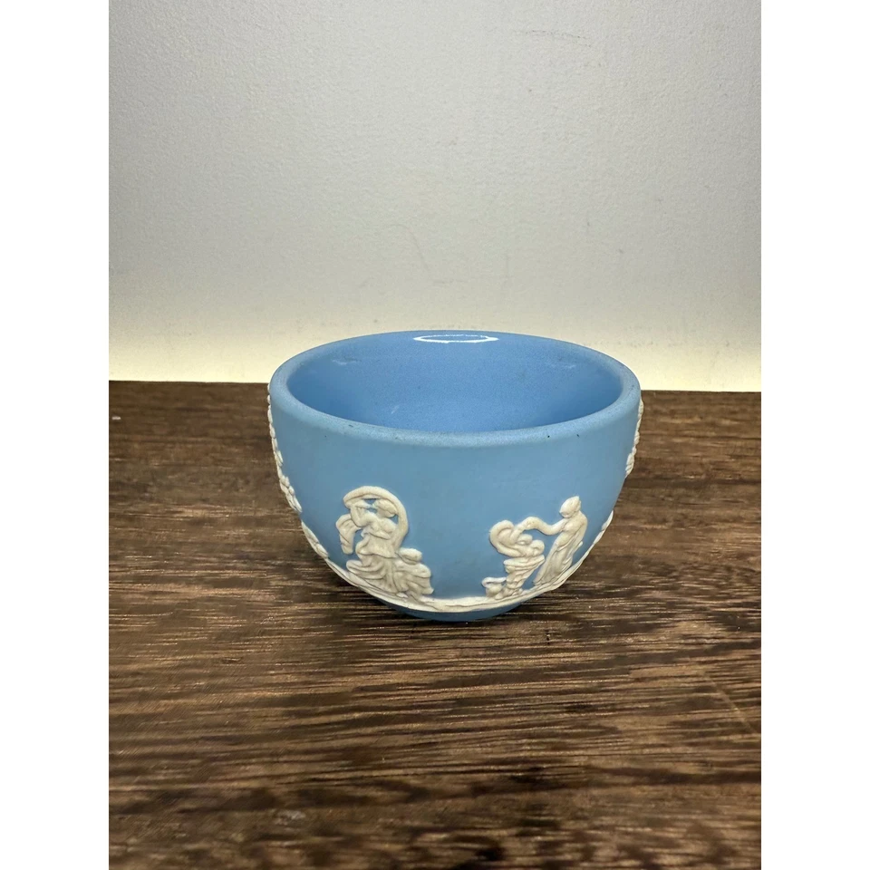 Vintage Wedgwood Azul Jaspe Ware Cuenco Inglaterra 1800 Figuras Árbol Decoración 3" Foto 3 de 4
