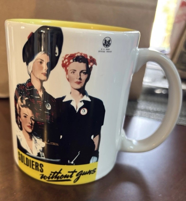 Soldiers Without Guns Adolph Treidler U.S. Army Women Coffee Mug VGC