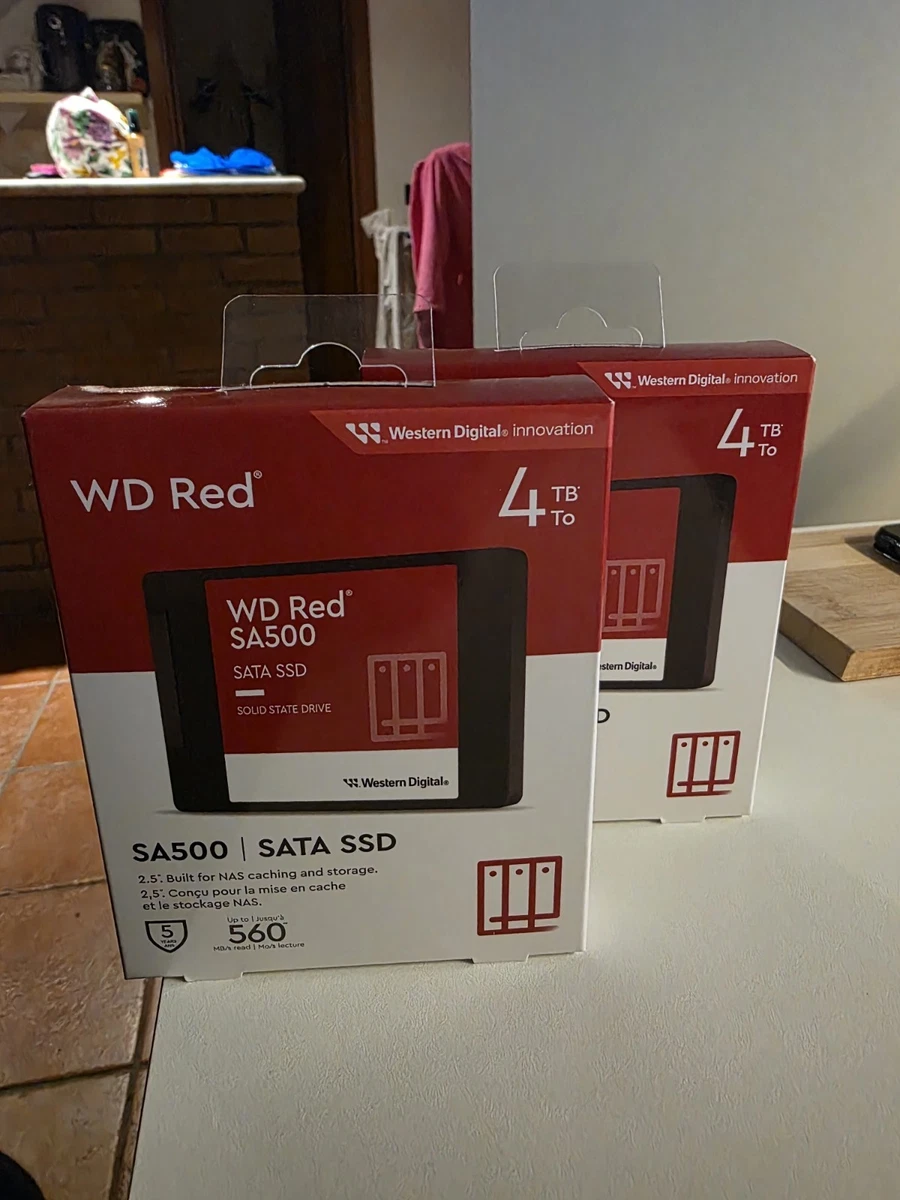 WD Blue 4TB 2.5" SATA SSD – Velocità Di Lettura 560 MB/s, Tecnologia 3D NAND Per Affidabilità E Basso Consumo (MTTF 1,75M Ore)