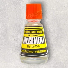 Gunze GSI Mr.Hobby MC124 Cement (25ml) – For Plastic Model Kits