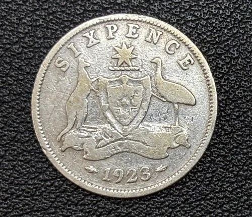 1923 Australia Sixpence — photo from the most recent tracked eBay sale