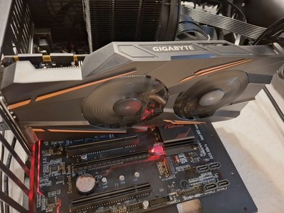 Gigabyte GeForce GTX 1070 Windforce OC 8GB GDDR5 Grafikkarte