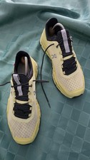 On Helion Damen Cloudultra Schuhe Trailrunningschuhe Gr 42,5