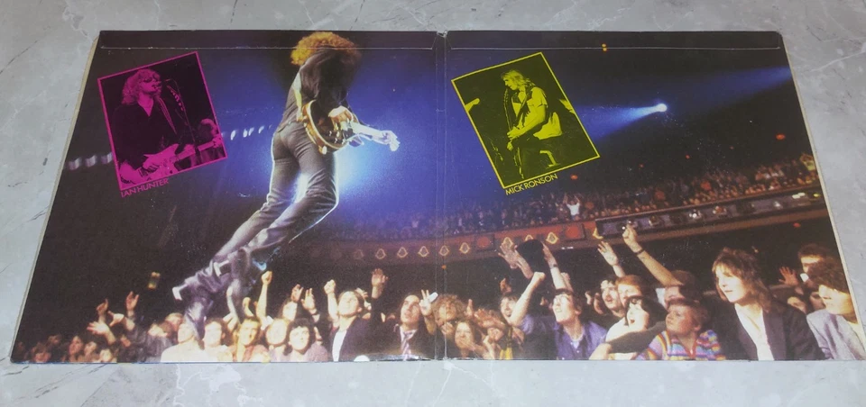 Ian Hunter – We Gotta Get Out Of Here 2 X 7" SINGLE EXCELLENT 1980 P/S - Image 3 of 3