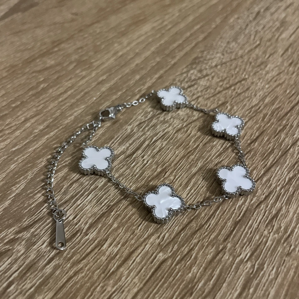 Armband Kleeblatt 🍀 Modeschmuck silber weiss schimmernd - Bild 3 von 3