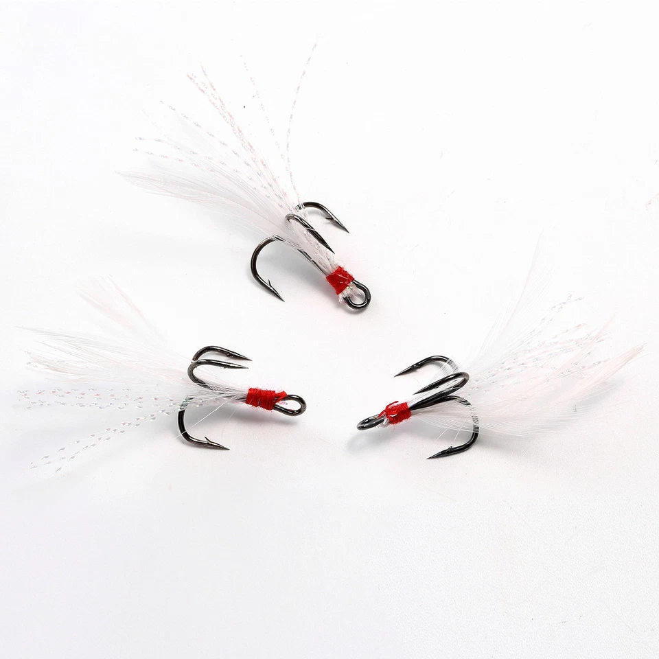 Ganchos agudos redondos de pesca ganchos de níquel negro con peces vestidos con plumas... Foto 2 de 4