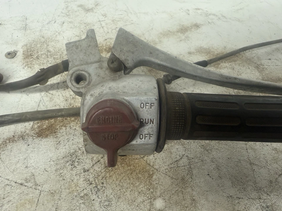 Interruptor de parada de arranque control del acelerador Honda Urban Express NU50 1982-1983 Foto 3 de 4