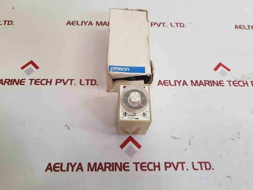 Omron H3M Timer 24VDC 24VDC 03680N 5A  250VAC