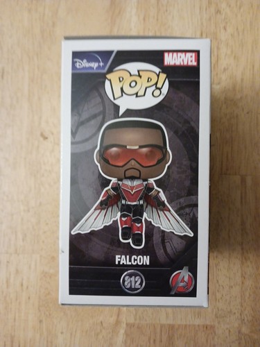 Funko Pop Marvel: El Halcón y el Soldado de Invierno - Halcón (volando) NUEVO - Imagen 4 de 7