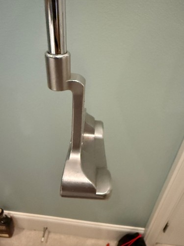 Scotty Cameron Studio Select Newport 34 Inch - Picture 3 of 8