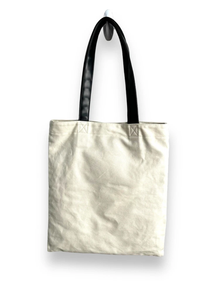 Bolsa tote Yves Saint Laurent exposição Tóquio museu branco limitada 41 x 37cm - Imagem 3 de 4