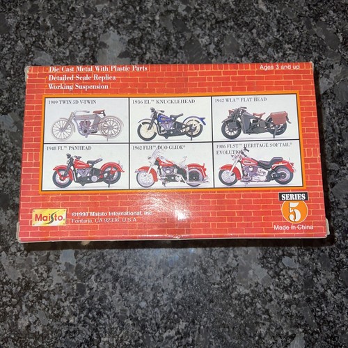Maisto Harley-Davidson 1948 FL Panhead 1:18 Diecast Motorcycle Series 5 New! - Picture 2 of 6