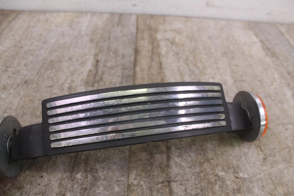 Cubierta de horquilla delantera Suzuki GS450L 1980 Foto 2 de 4