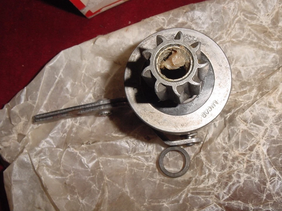 NOS Lucas Starter Drive Assy W/ Lever Triumph Stag 70-73 - Image 3 of 4