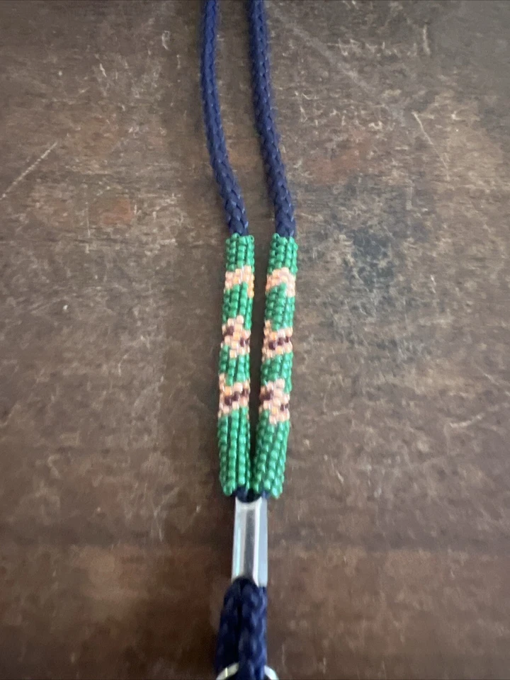 美洲原住民纳瓦霍串珠挂绳徽章夹钥匙链海军 34 号 #28 — 第 3/4 张图片