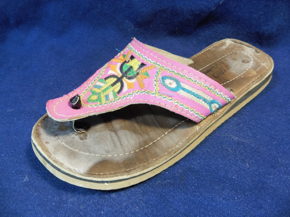 PAIRE DE TONG ENFANT MOTIF BERBERE LONGUEUR PIED 20CM - Photo 3/4