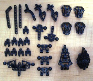 VINTAGE LEGO BIONICLE LOT OF 27 RARE 