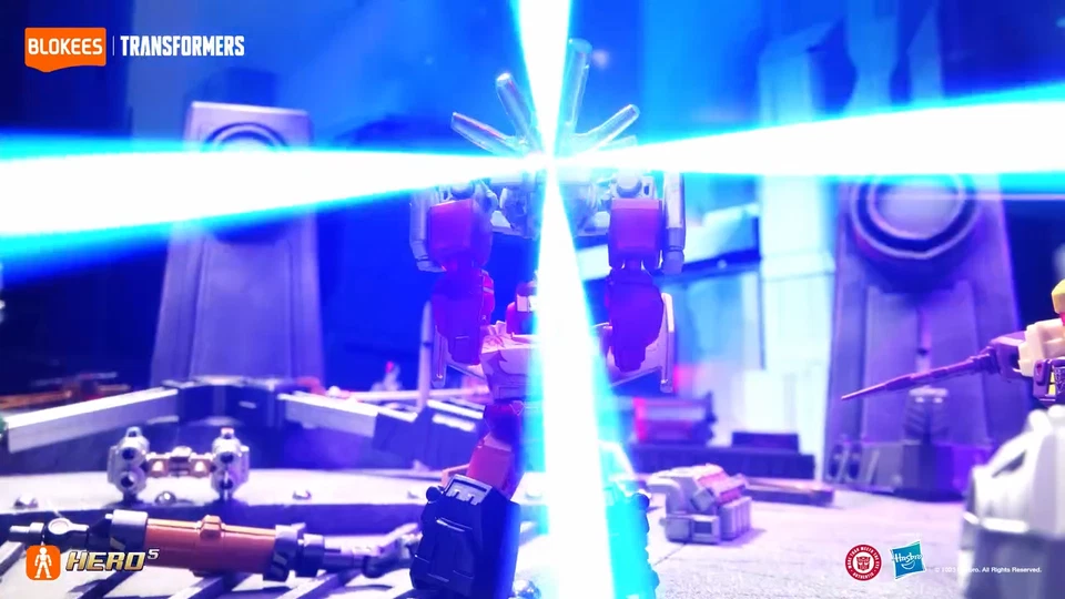 Figura de acción Blokees Transformers Defender versión 04 Tyrants Fury caja ciega Foto 2 de 4