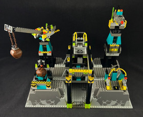 LEGO Rock Raiders Rock Raiders HQ #4990 HQ Complete w Minifigs Manual NO Monster