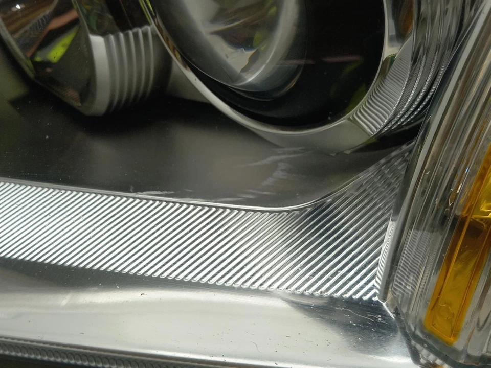 FORD FOCUS Headlamp Headlight N/S 2005-2008 5 Door Hatchback LH — 第 4/4 张图片