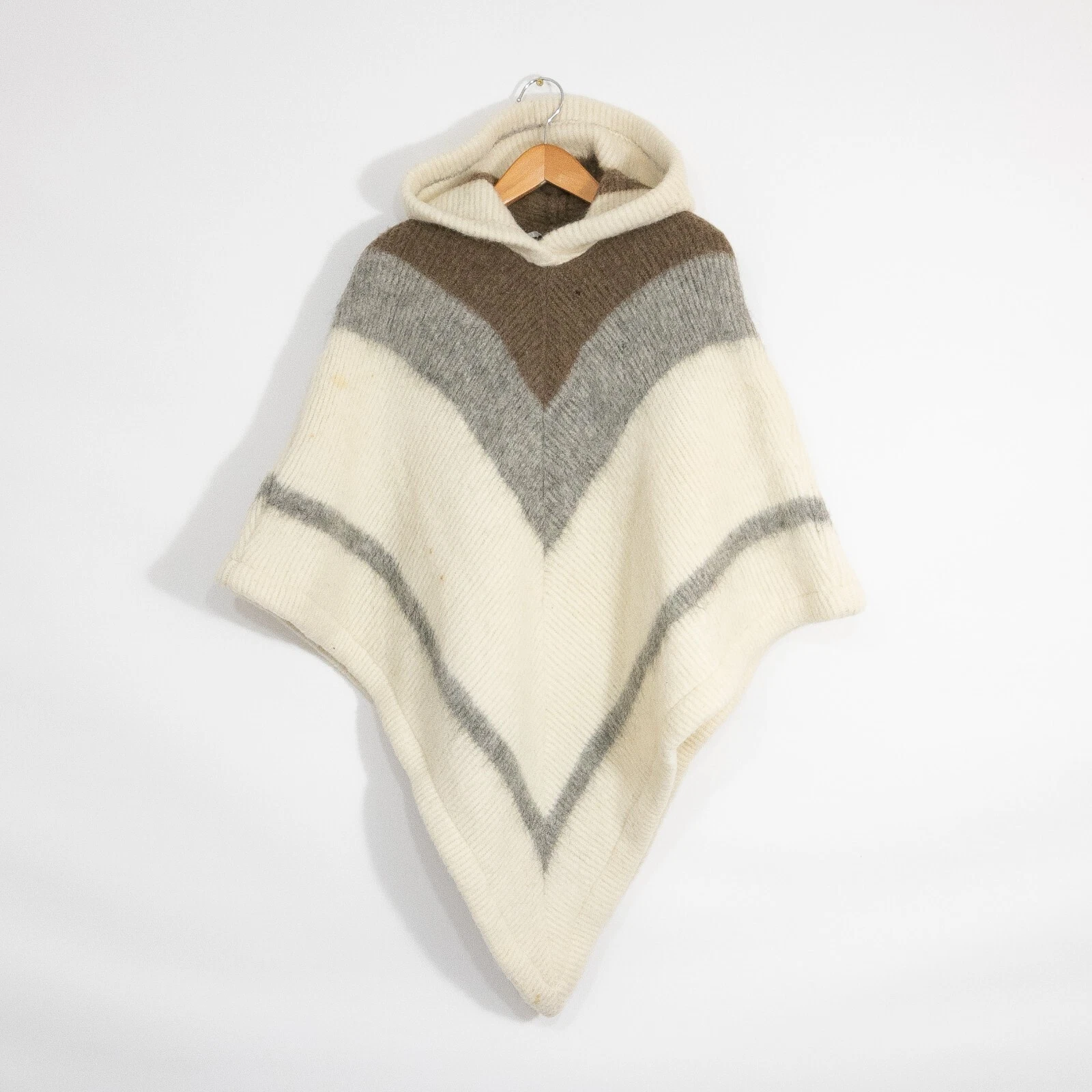 Vintage Icewool Wool Poncho Sweater Size Medium - Brown Beige Iceland Distressed
