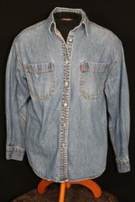 VINTAGE LEVI 1990'S BLUE DENIM SHIRT WITH LEVI STAMPED HARDWARE SIZE MEDIUM