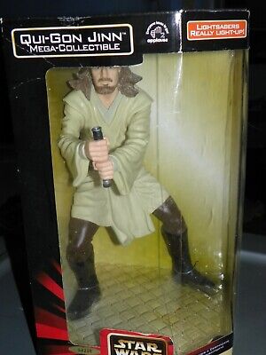 Mega Collectible - Qui Gon Jinn - Episode 1 action figure