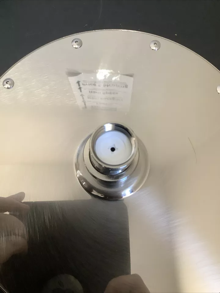 Chuveiro Huntington 8" latão redondo cetim níquel PL12RD8 H12 - Imagem 4 de 4