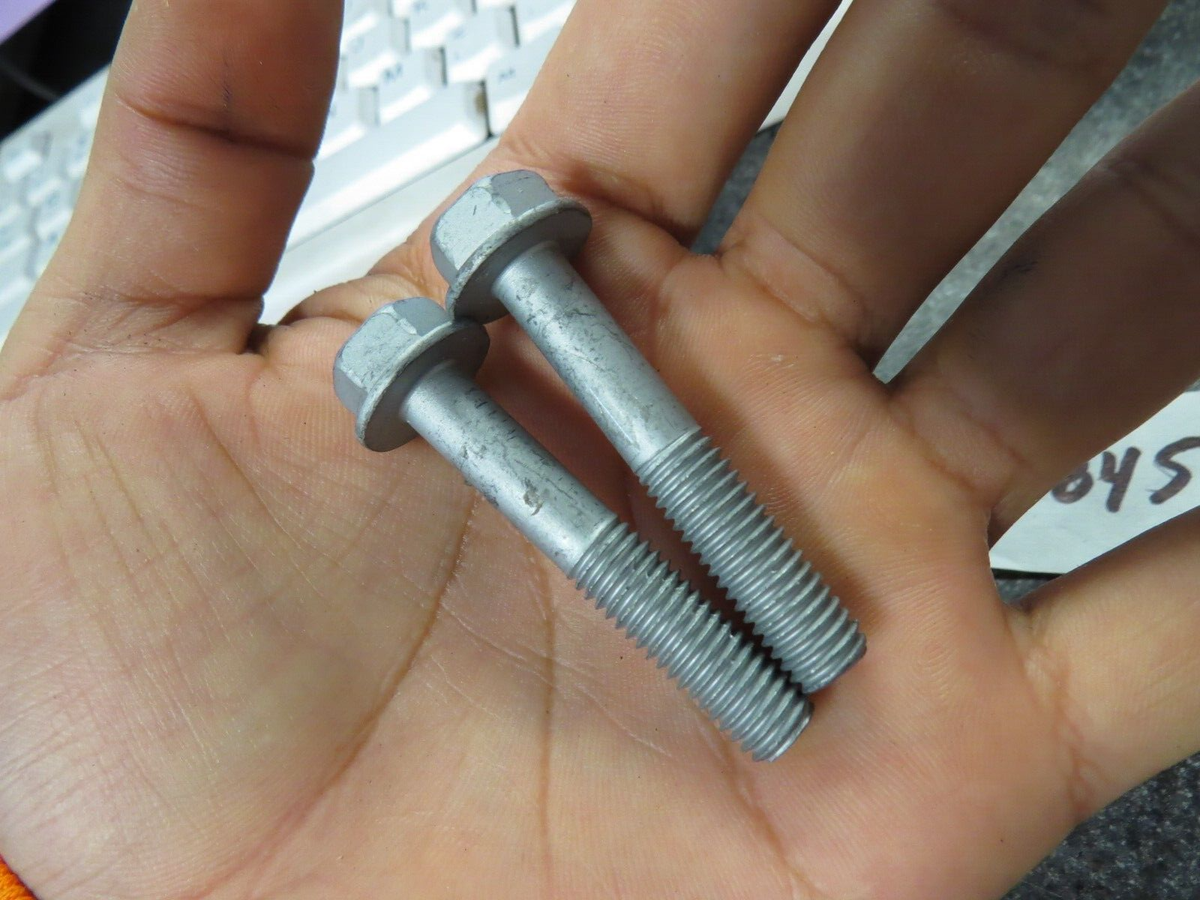 NOS Flanged Bolt Kawasaki JT1500 KAF620 ZX750 JT11200 130Z0845