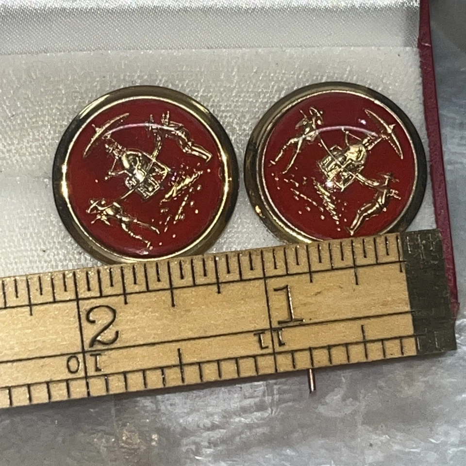 Vintage Chinese Red Gold tone Cuff Links - Image 3 of 4