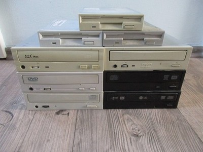 9 x IDE SATA FLOPPY CD/DVD Laufwerke ungetestet daher als DEFEKT