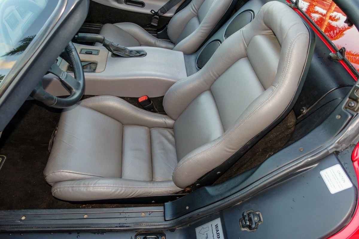 Click photo thumbnail to view