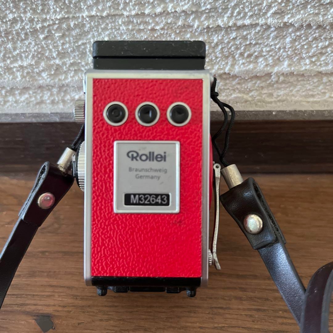 Rolleiflex Mini Digi Limited Edition Red Digital Camera With Strap