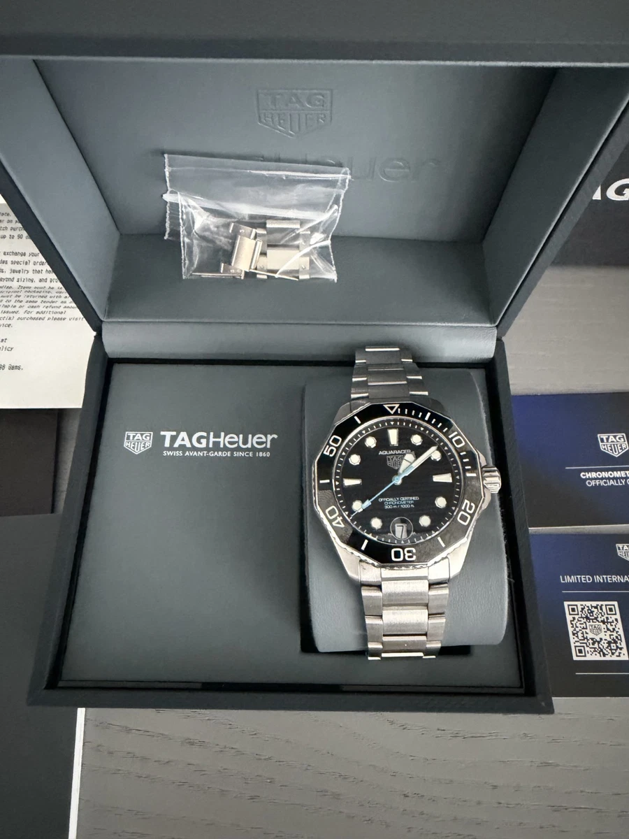 TAG Heuer Aquaracer Luxury Wristwatches with Chronograph for sale