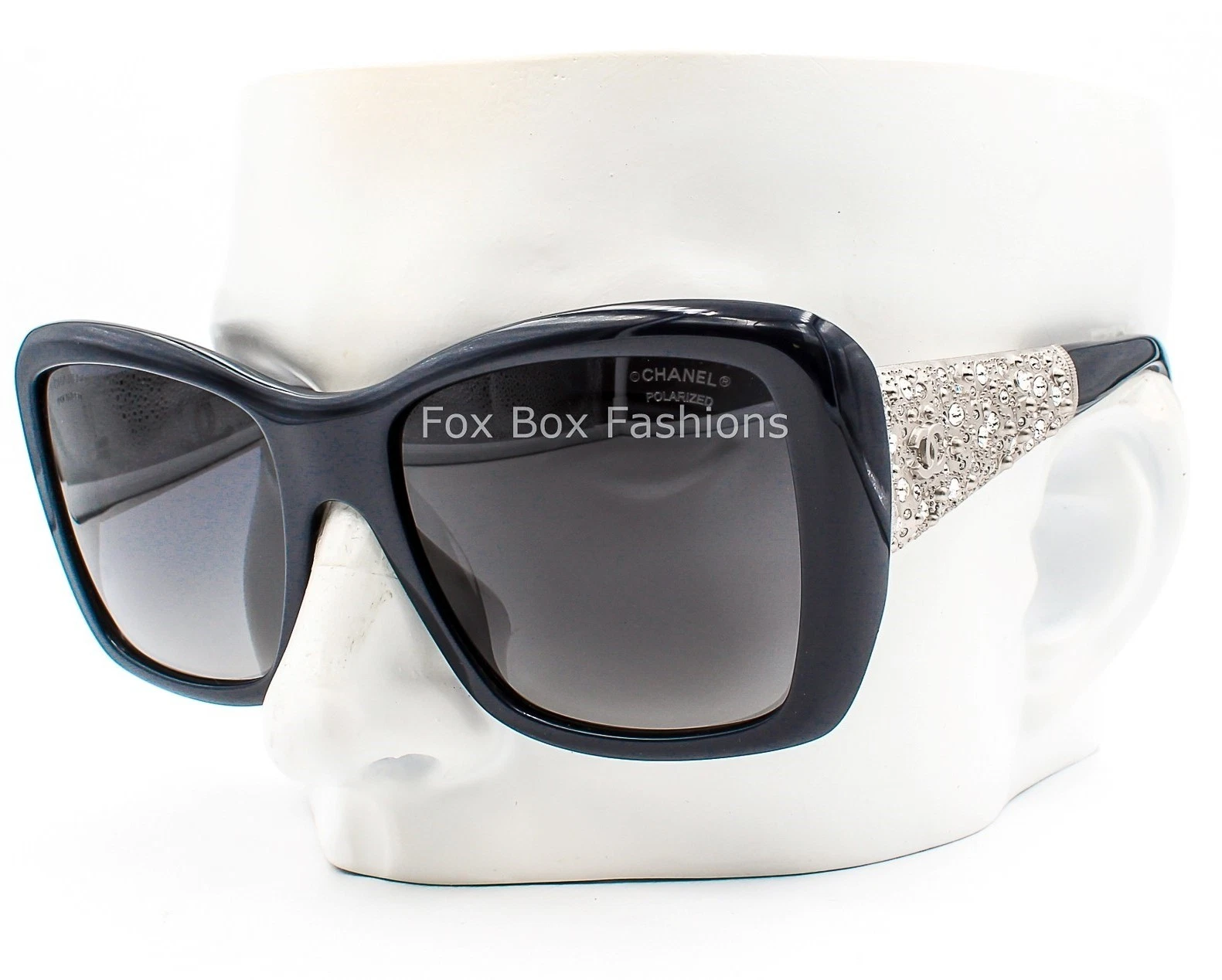 Ultimate 2025 Guide to Up to 30% Off Chanel Fashion: What’s Worth Buying Now