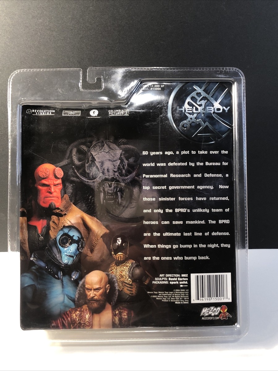 HELLBOY Mezco Toys NEW! Stealth Black Suit, Open Mouth 7