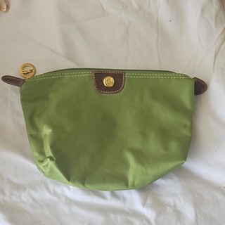 Borsa per trucco Longchamp in nylon verde con bordo in pelle e cerniera