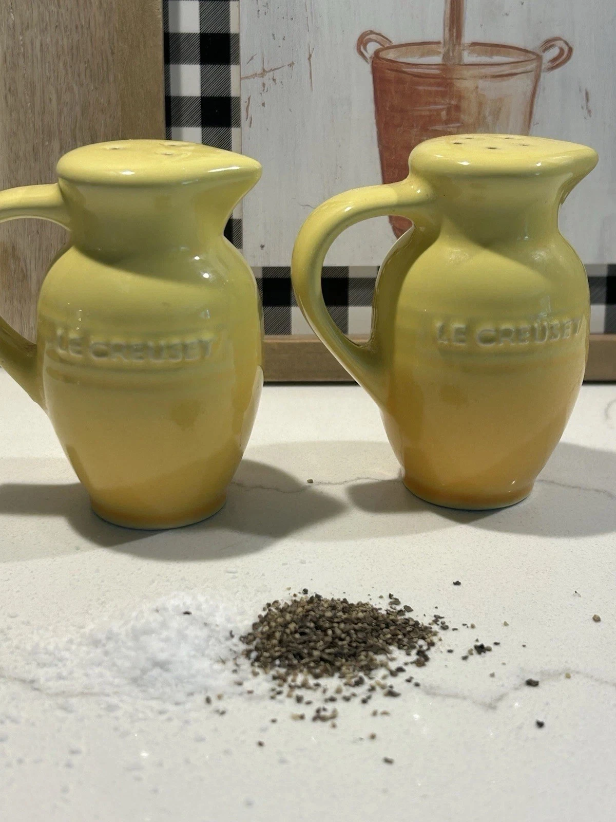 Le Creuset Stoneware Salt and Pepper Shaker Jug Pitcher Yellow Set Of 2