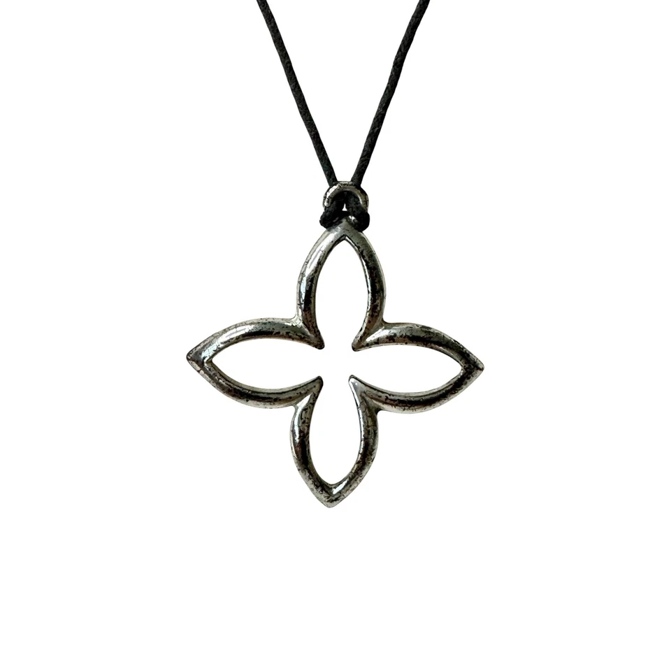 Silver Tone Clover Flower Pendant Necklace Leather Cord Choker Y2K Grunge Goth - Image 2 of 4