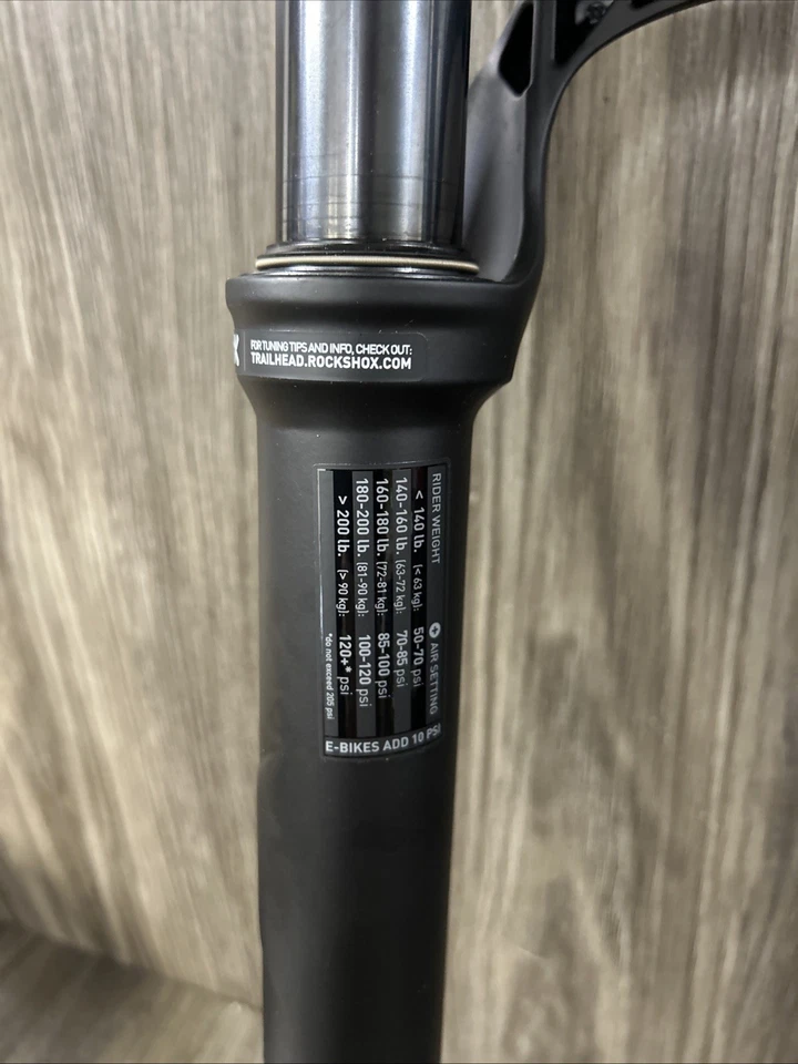 RockShox Recon Silver RL Suspension Fork | 29" | 100mm | 9x100mm | 51mm Offset - Image 3 of 4