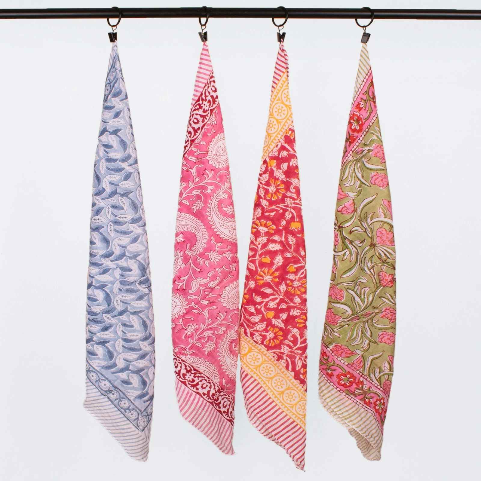 Set Of 4 Designer Shopping Multi-Colour Handmade Block Printed Bandana Boho Wrap
Opens in a new wind