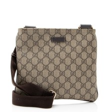 Gucci GG Supreme Classic Small Messenger