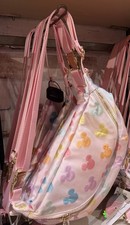 Disney Parks 2026 Trébol de Piedra Rosa Mickey Mouse Iconos Bolso Bandolera Bolsa