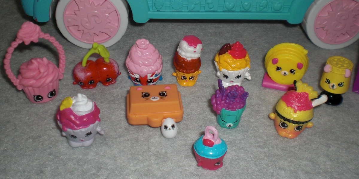 Shopkins Glitzi Ice Cream Truck Pink and Blue with 12 Shopkins