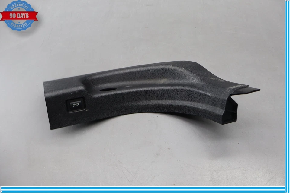 10-17 宝马 535i GT xDrive 左前驾驶员侧踢板装饰盖 Oem — 第 4/4 张图片