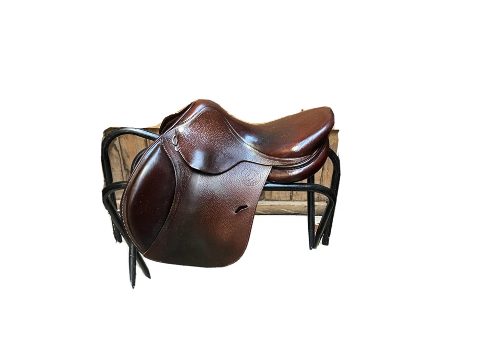 Antares Close Contact 15” pony saddle  - Image 4 of 4