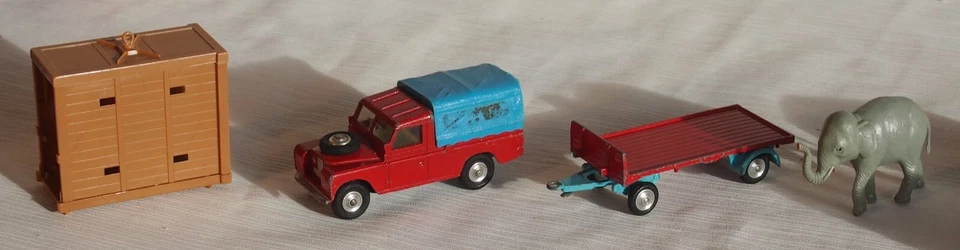 Elefant Cage Land Rover + Trailer Chipperfields Circus Corgi Gift Set 19 - Bild 3 von 4